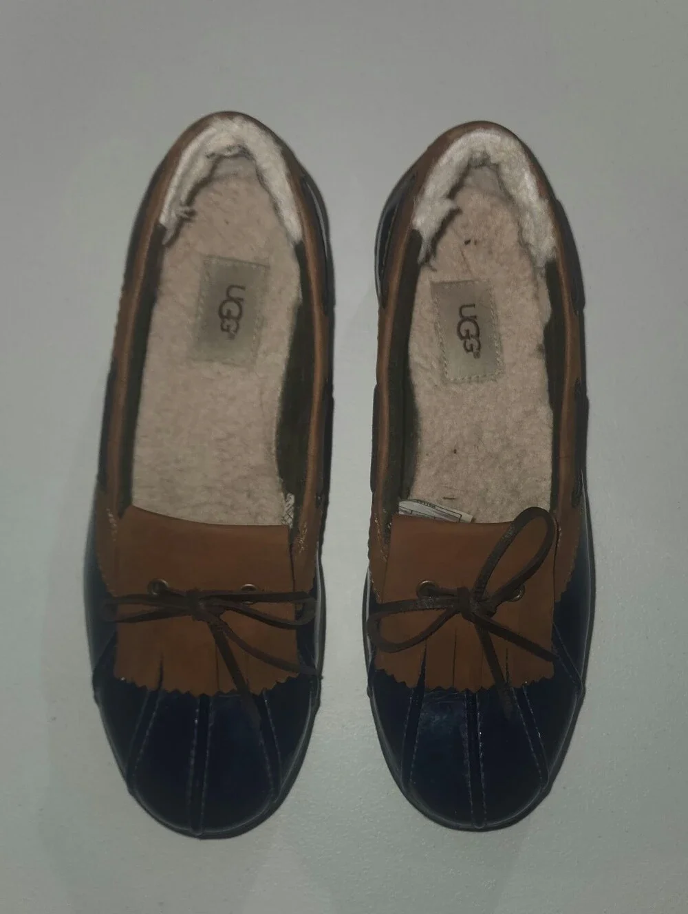 UGG Haylie Low Top Rain Shoes Size 10